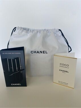 CHANEL Cosmetic Drawstring Dust Bag w/ Coco Mademoiselle & Le Volume De Chanel